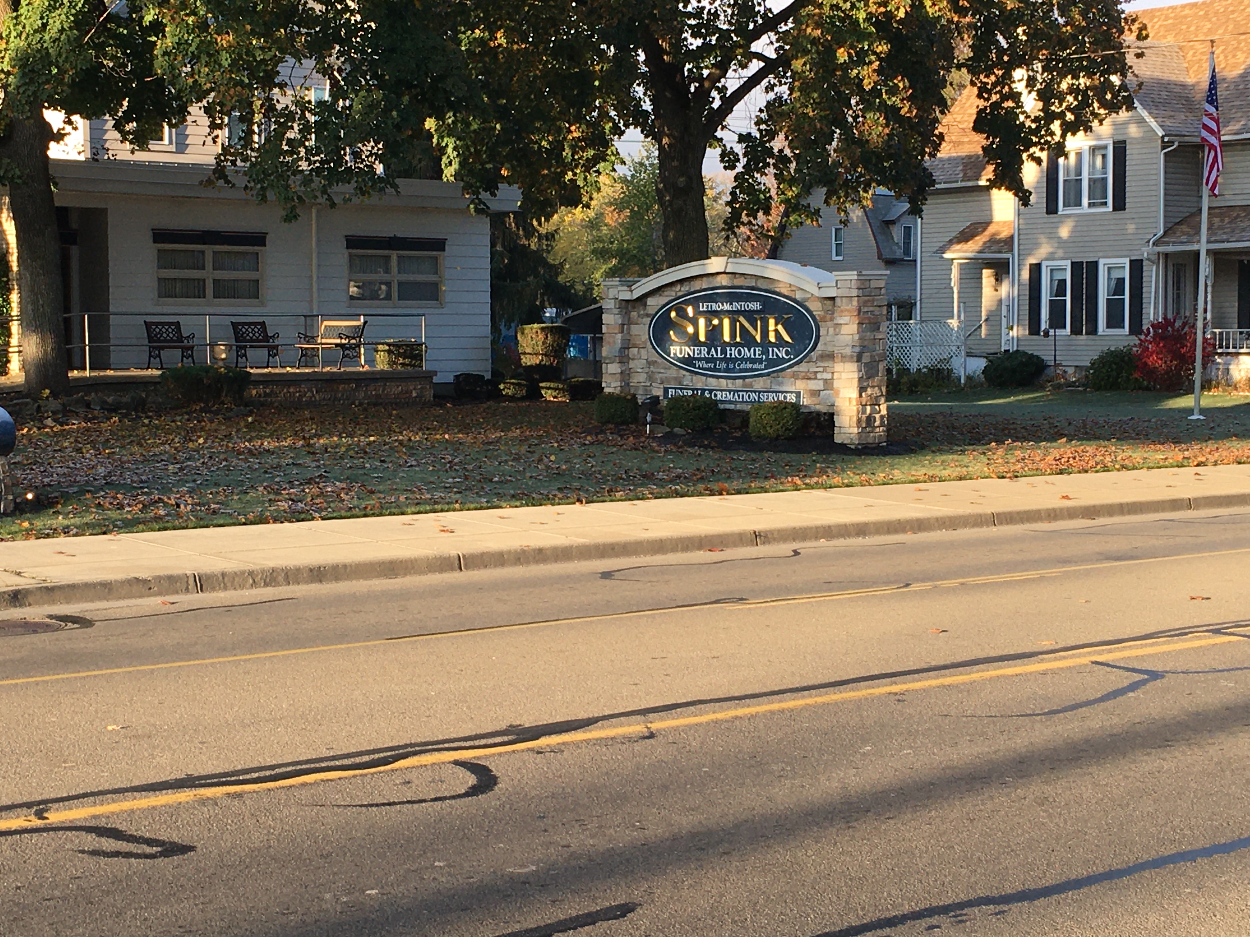 Letro-McIntosh Spink Funeral Home