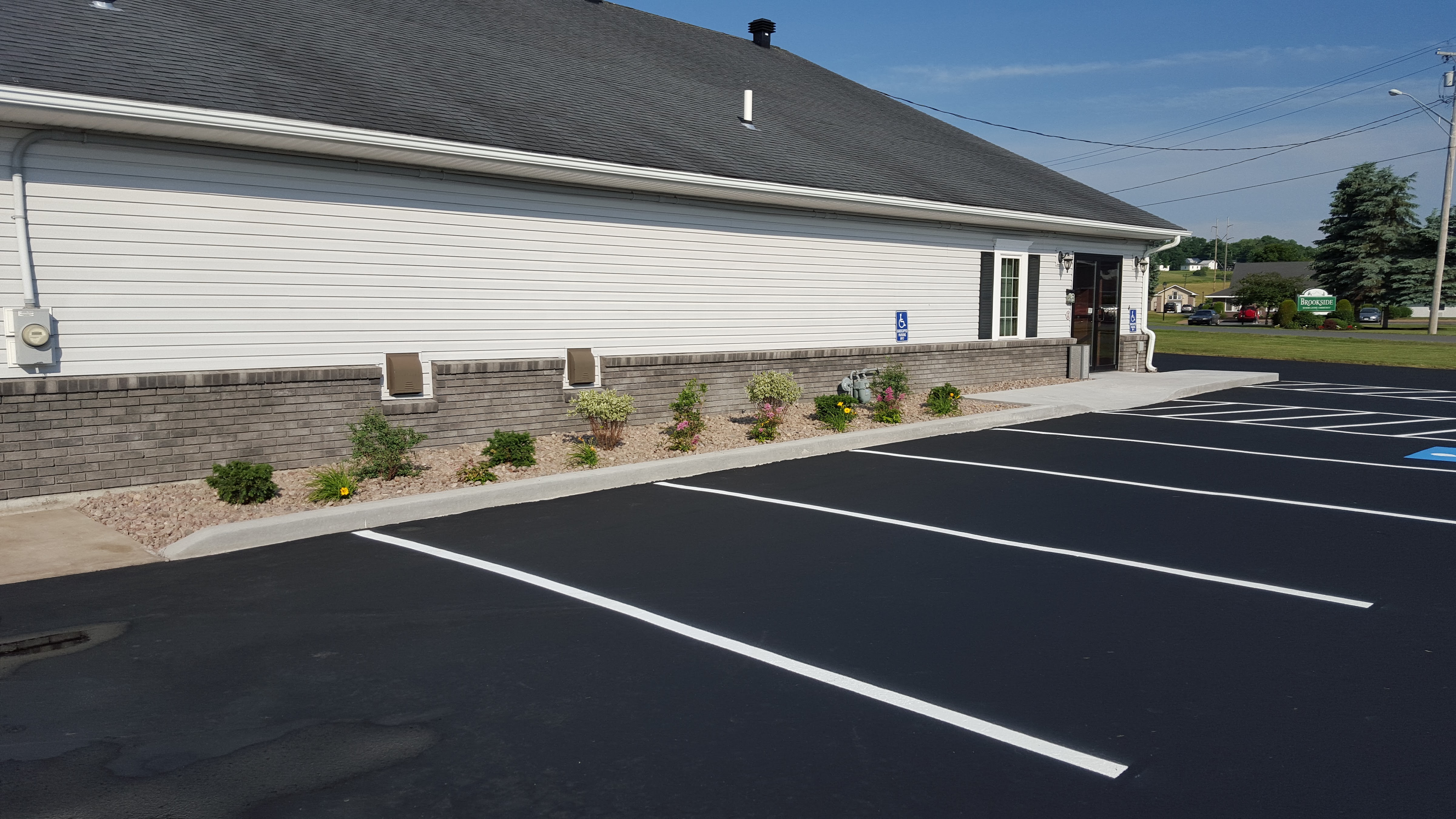 Iseneker Funeral Home Inc.