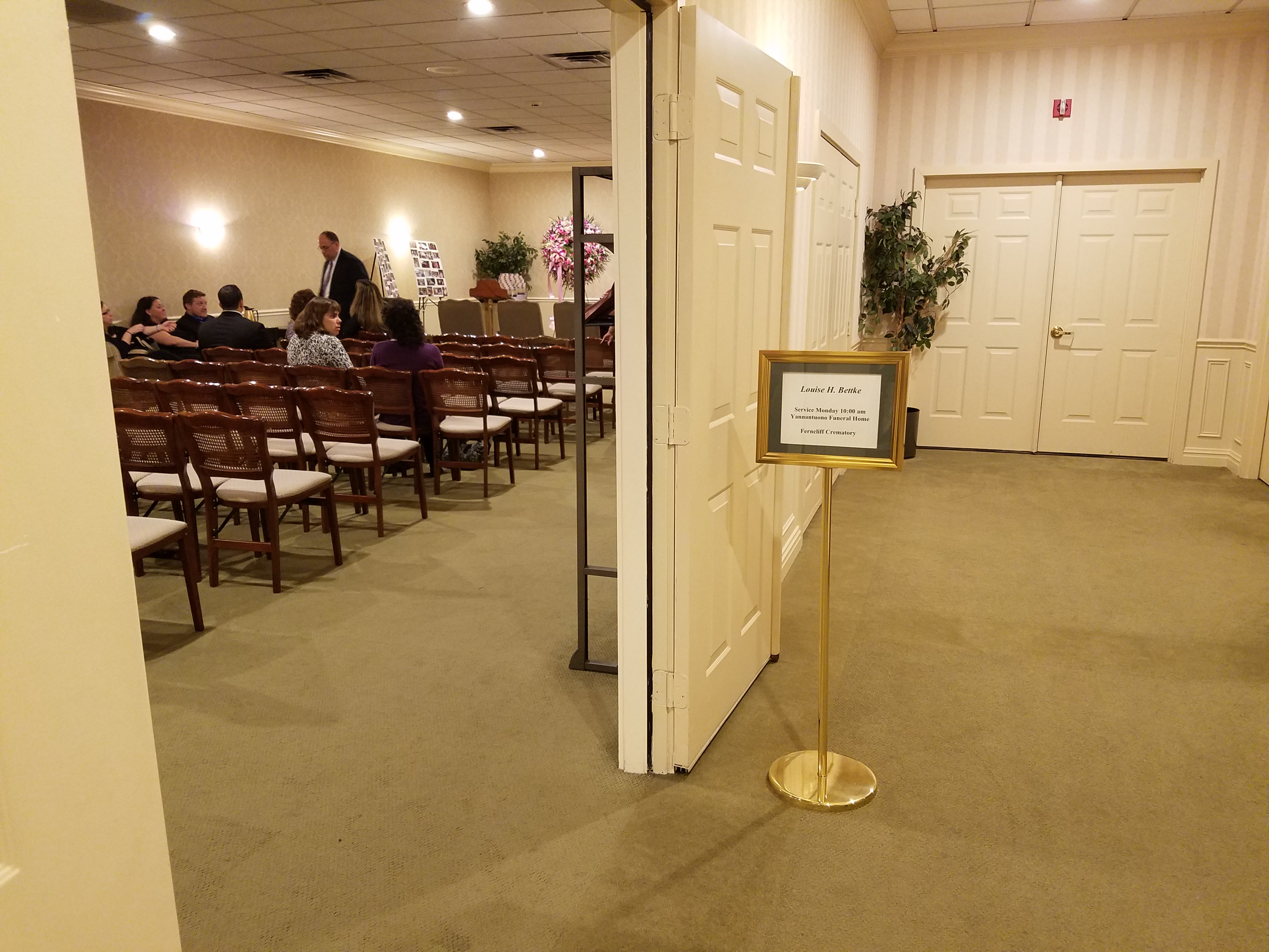 Yannantuono Burr Davis Sharpe Funeral Home