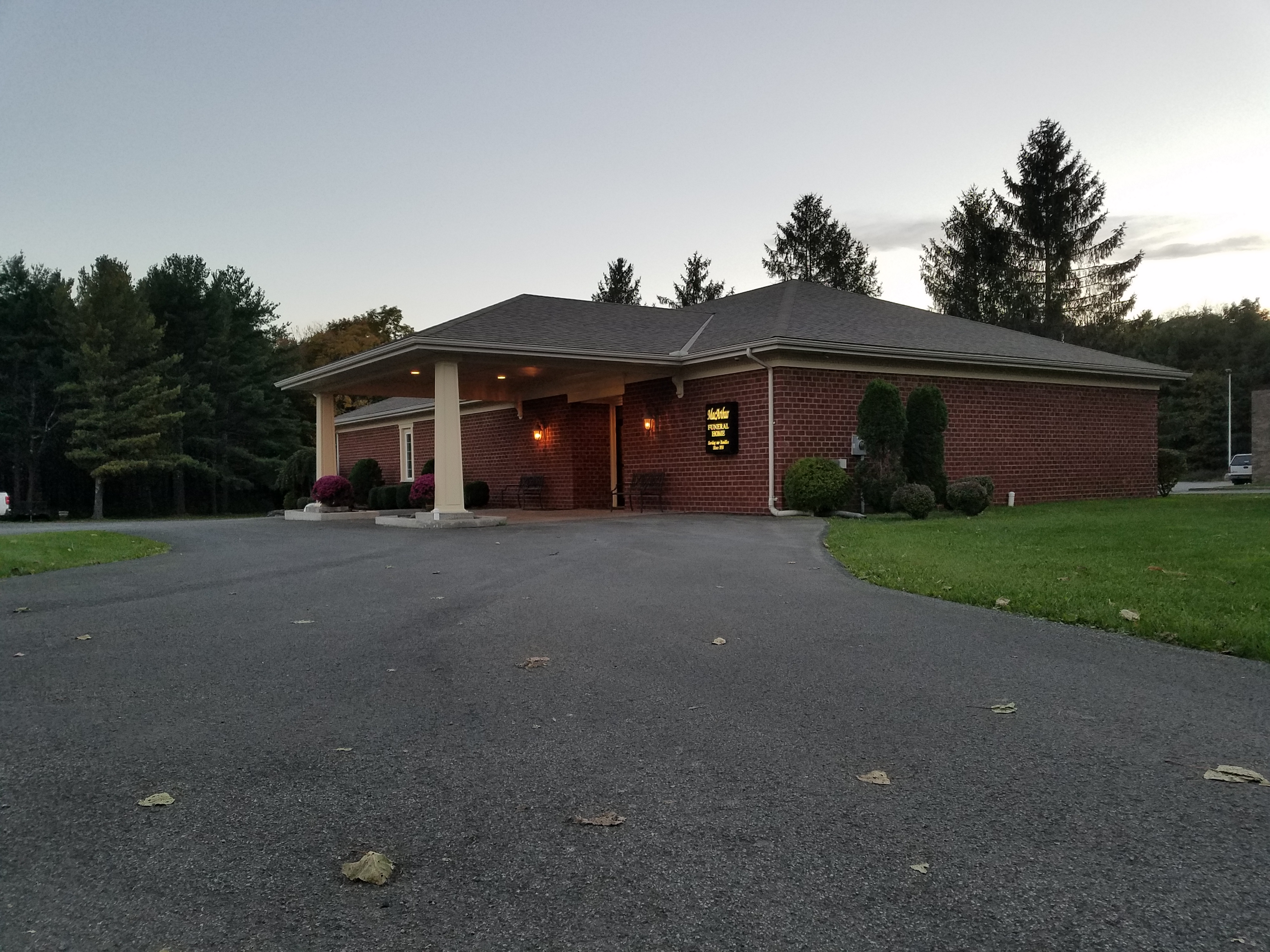 MacArthur Funeral Home, Stamford